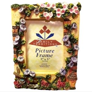 Vtg Dolgencorp Family Traditions Pic Frame Flowers